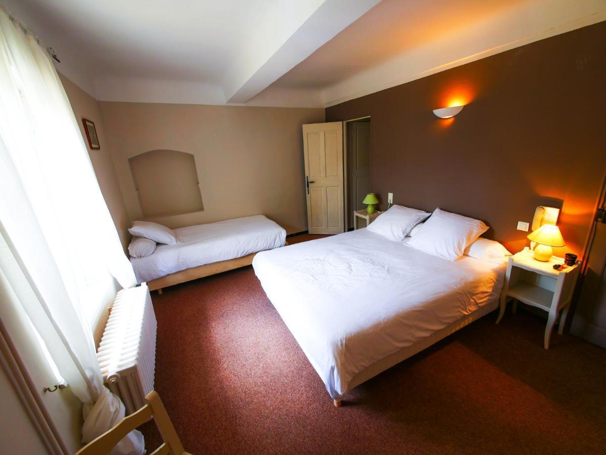 Auberge De La Tour オープス エクステリア 写真