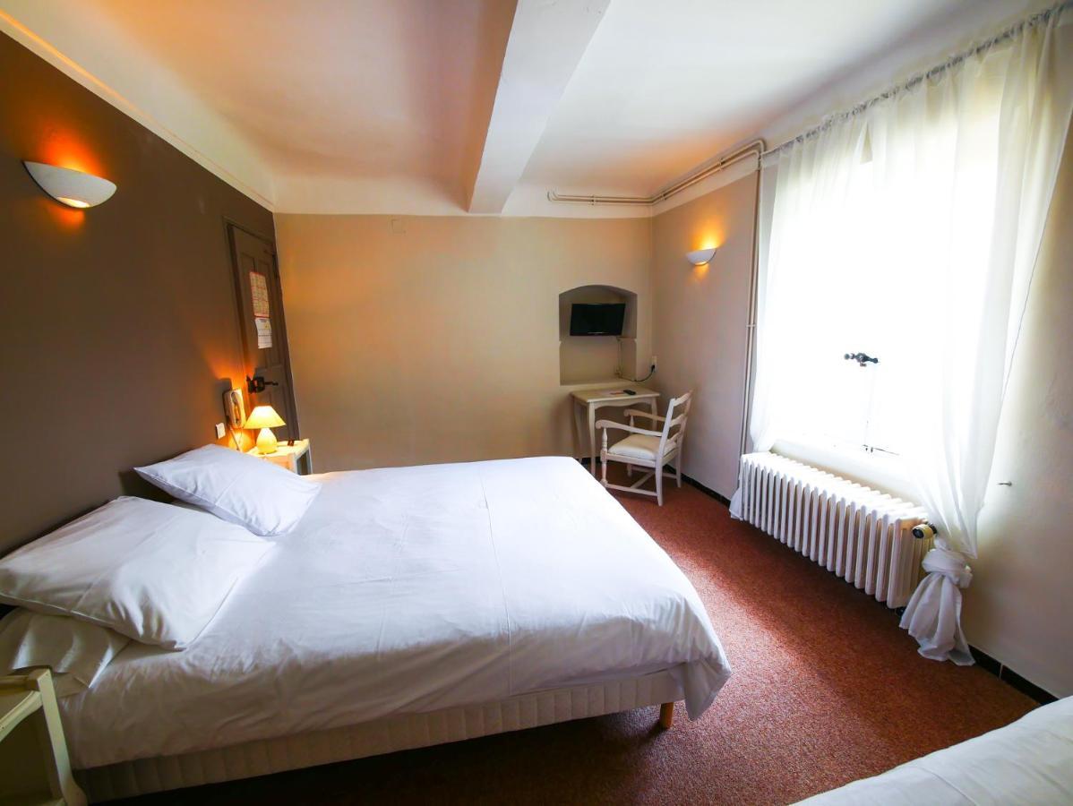 Auberge De La Tour オープス エクステリア 写真